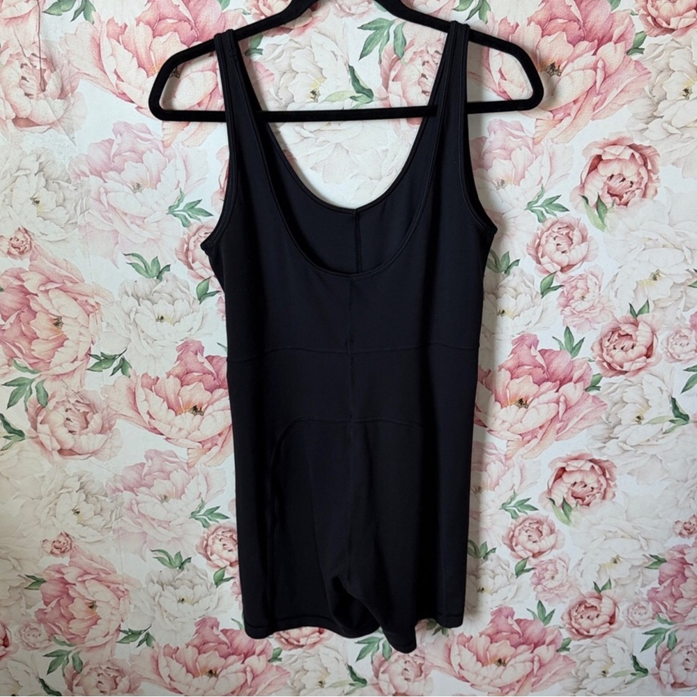 Lululemon Sweat Intention Onesie Sz 8 - Picture 6 of 8
